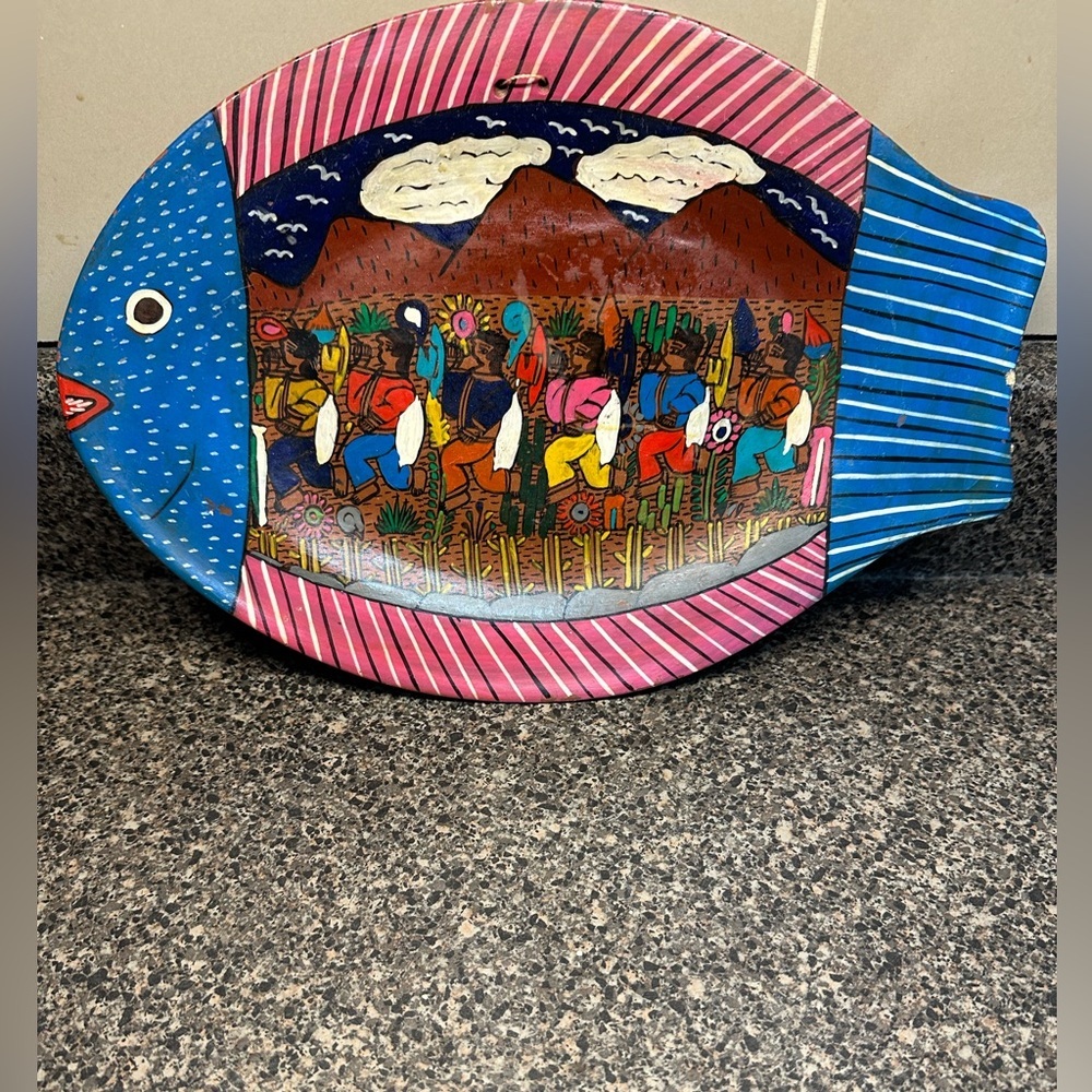 Rare Vintage Mexican Folk Art Pottery Fish Plate 13" L Wall Plaque Or Table Top